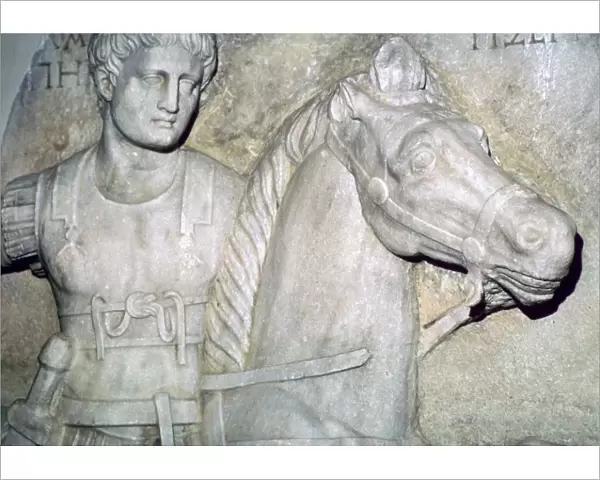 Detail of a sarcophagus showing a Roman officer
