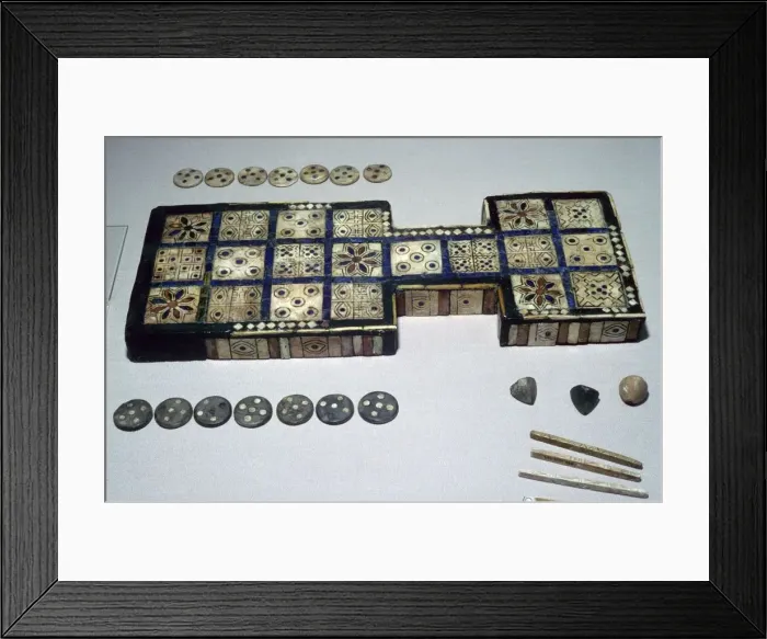 Framed Print : The Royal Game of Ur, from Ur, southern Iraq, c2600-c2400 BC Framed Print : The Royal Game of Ur, from Ur, southern Iraq, c2600-c2400 BC
