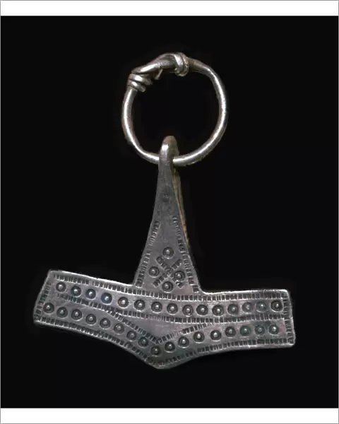 Silver Viking Thors Hammer amulet, 9th century