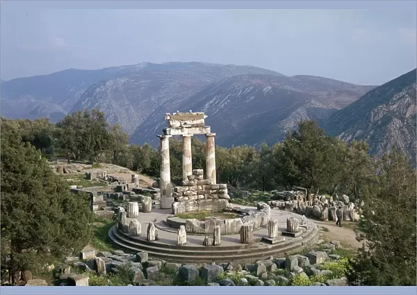 Tholos of Athena Pronaia, 4th century BC
