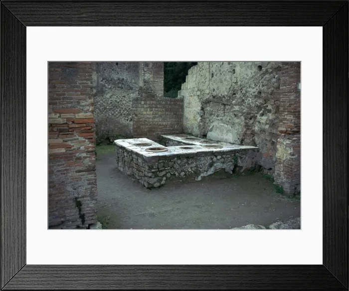 Framed Print : Roman food-shop in Herculaneum, 1st century Framed Print : Roman food-shop in Herculaneum, 1st century