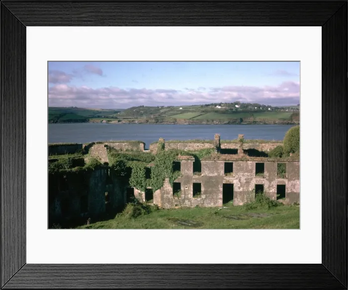 Framed Print : Charles Fort near Kinsale in County Cork, 17th century Framed Print : Charles Fort near Kinsale in County Cork, 17th century