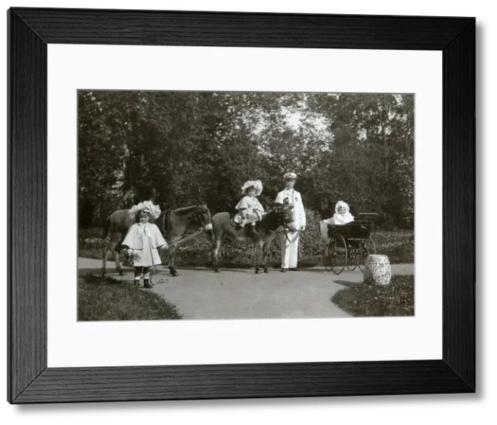 Framed Print : Grand Duchesses Olga, Tatiana, and Maria of Russia, Tsarskoye Selo, Russia, c1899-c1900. Artist: K von Hahn Framed Print : Grand Duchesses Olga, Tatiana, and Maria of Russia, Tsarskoye Selo, Russia, c1899-c1900. Artist: K von Hahn