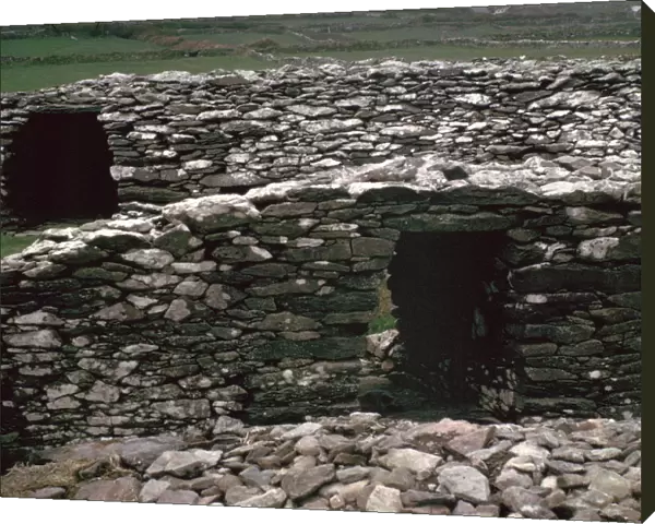 Promontary fort on the Dingle peninsula, 6th century BC