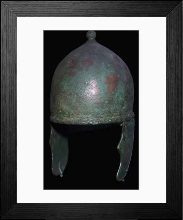 Framed Print : Early Roman helmet, 4th century BC Framed Print : Early Roman helmet, 4th century BC