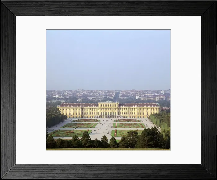 Framed Print : Schonbrunn Palace in Vienna, 17th century Framed Print : Schonbrunn Palace in Vienna, 17th century