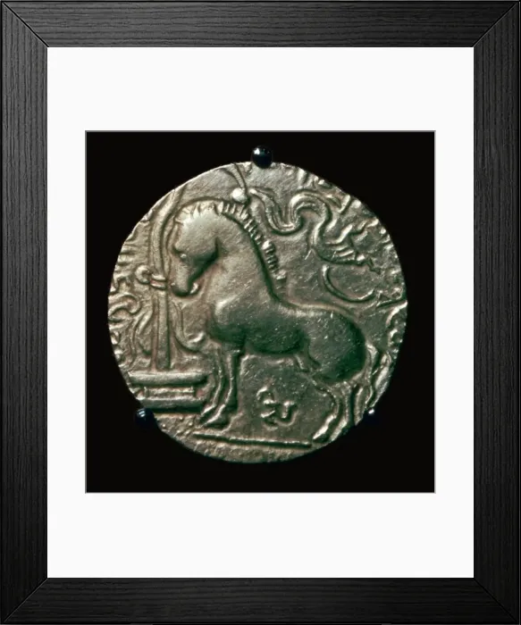 Framed Print : Gold coin of King Samudra Gupta, 4th century Framed Print : Gold coin of King Samudra Gupta, 4th century
