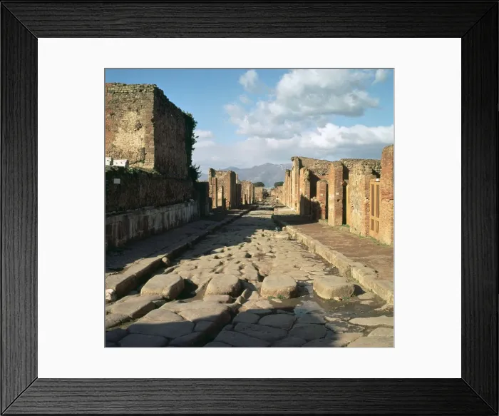 Framed Print : A street in the Roman town of Pompeii, 1st century Framed Print : A street in the Roman town of Pompeii, 1st century