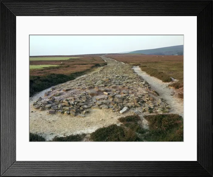 Framed Print : Roman road over Wheeldale Moor Framed Print : Roman road over Wheeldale Moor