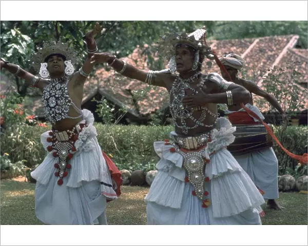Sri Lankan dancers. Artist: CM Dixon