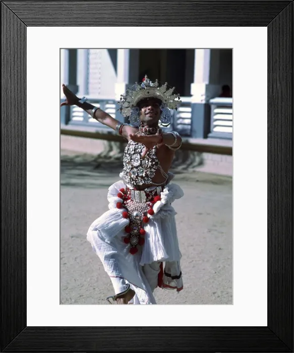 Framed Print : Sri Lankan dancer. Artist: CM Dixon Framed Print : Sri Lankan dancer. Artist: CM Dixon