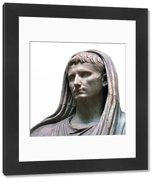 Sculpture of the Emperor Augustus as the Pontifex Maximus, 1st century BC