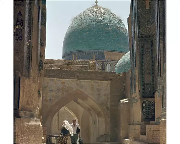Shah-I Zindeh group of mausoleums, 14th century