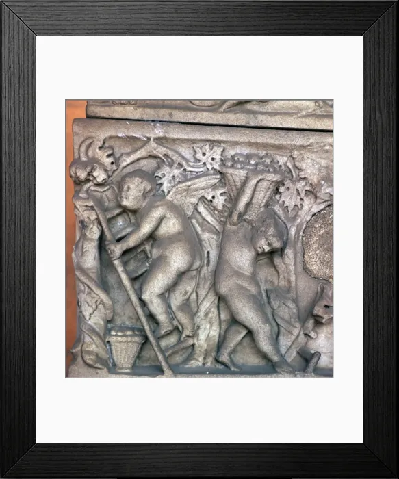 Framed Print : Detail of a Roman sarcophagus, 2nd century Framed Print : Detail of a Roman sarcophagus, 2nd century