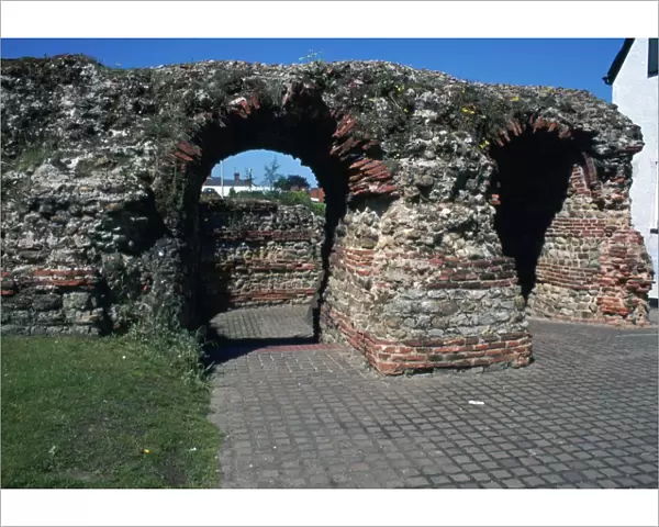 The Balkearne gate in Colchester, 1st century