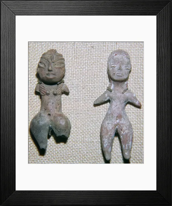 Framed Print : Mexican pottery figures from burial sites, c. 9th century BC Framed Print : Mexican pottery figures from burial sites, c. 9th century BC