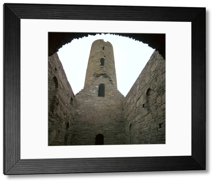 Framed Print : The Church of St Magnus on Orkney, 12th century Framed Print : The Church of St Magnus on Orkney, 12th century