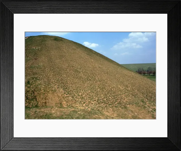 Framed Print : Silbury hill from the south Framed Print : Silbury hill from the south