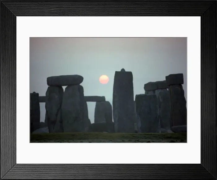 Framed Print : Stonehenge at sunrise, 25th century BC Framed Print : Stonehenge at sunrise, 25th century BC