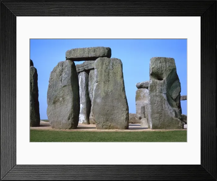 Framed Print : Stonehenge, 25th century BC Framed Print : Stonehenge, 25th century BC
