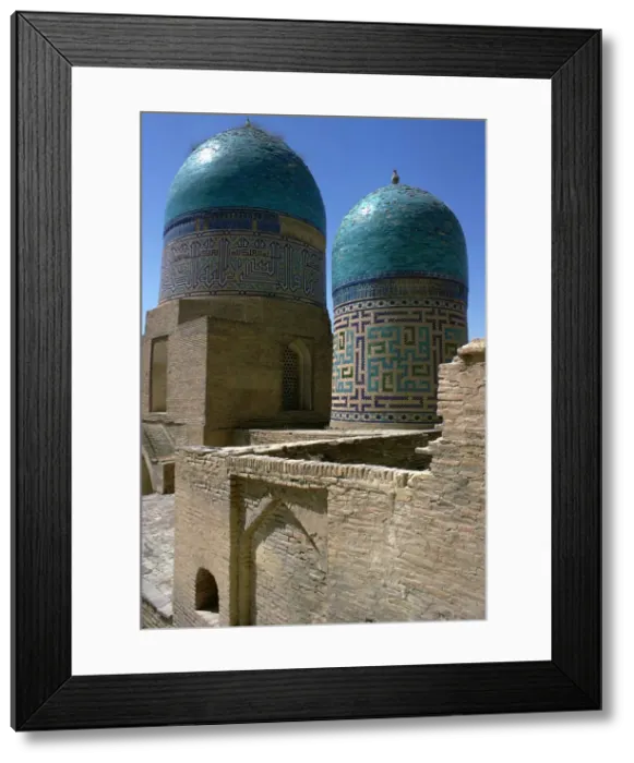 Framed Print : Tower of the Shah-Zindeh Mausoleums, 14th century Framed Print : Tower of the Shah-Zindeh Mausoleums, 14th century