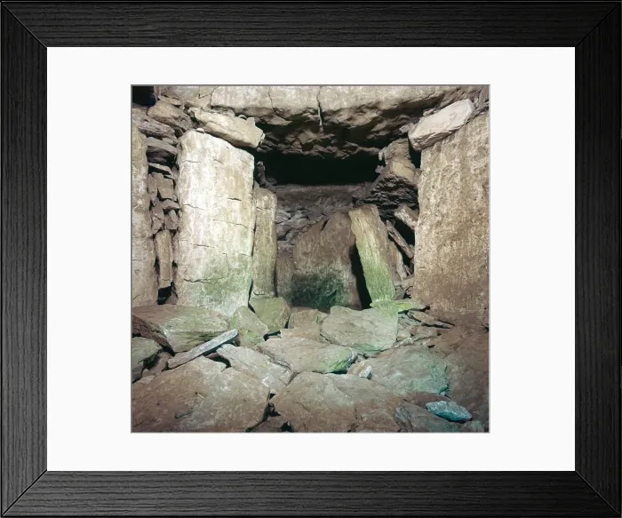 Framed Print : Interior of Neolithic burial chamber, 26th century BC Framed Print : Interior of Neolithic burial chamber, 26th century BC