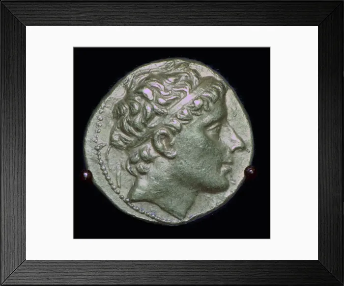 Framed Print : Gold stater of Antiochus Theos II, 3rd century BC Framed Print : Gold stater of Antiochus Theos II, 3rd century BC