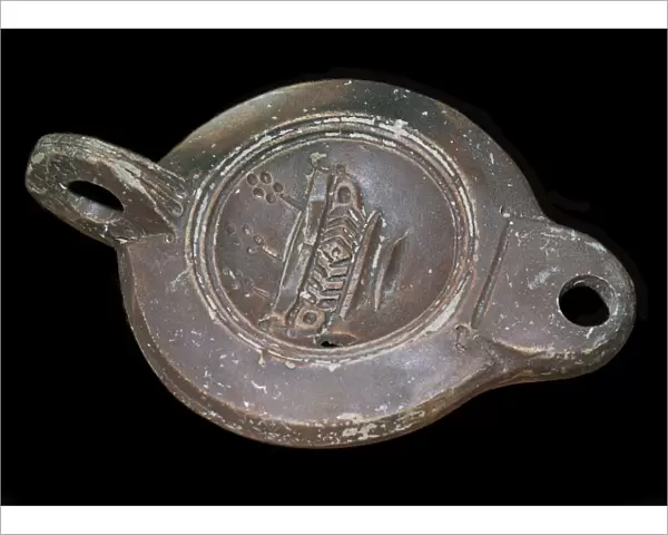 Roman clay lamp, 2nd century