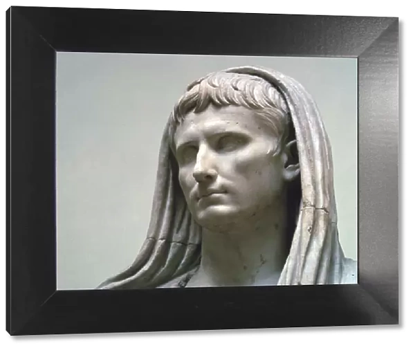 Marble statue of the Emperor Augustus as Pontifex Maximus, 1st century BC