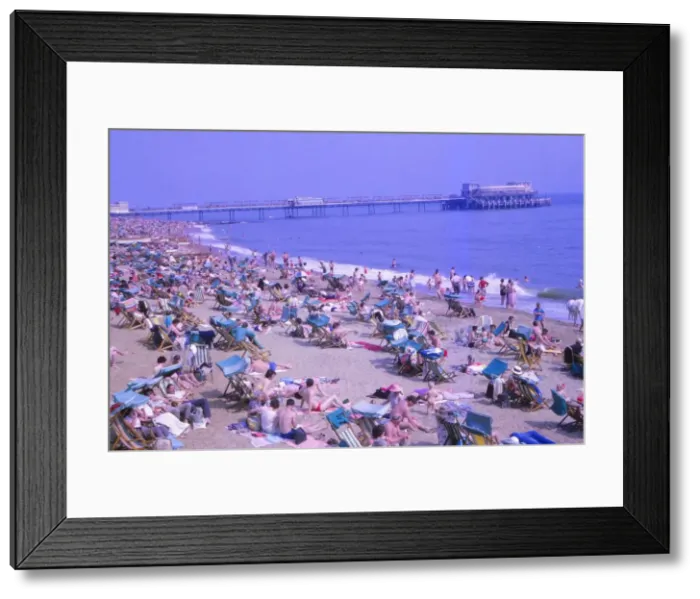 Framed Print : Ventnor, Isle of Wight, Hampshire, August 1962. Artist: CM Dixon Framed Print : Ventnor, Isle of Wight, Hampshire, August 1962. Artist: CM Dixon
