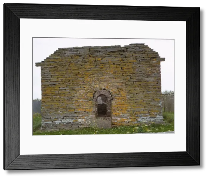 Framed Print : West Doorway of Kolbein Hrugas Chapel, c1145, Isle of Wyre, Orkney, 20th century. Artist: CM Dixon Framed Print : West Doorway of Kolbein Hrugas Chapel, c1145, Isle of Wyre, Orkney, 20th century. Artist: CM Dixon