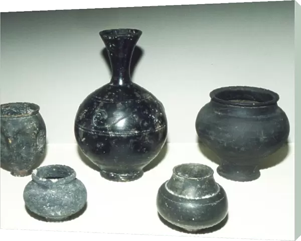 Roman Terra nigra pottery and Barbatine work, Rheims, c1st century