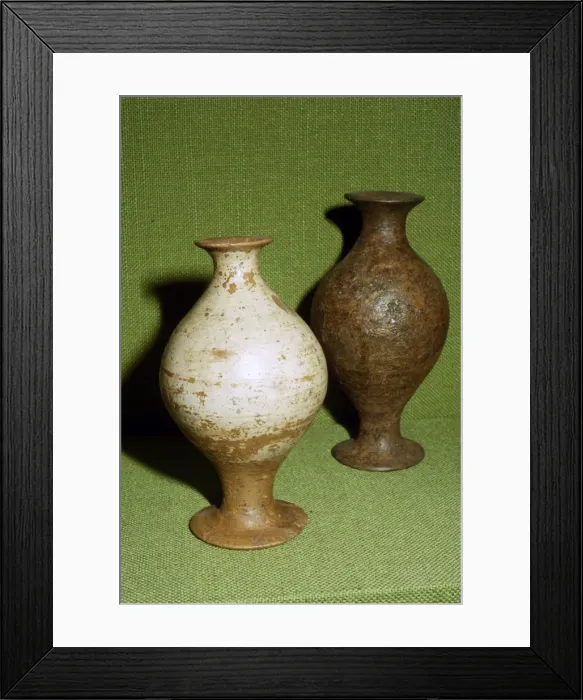 Framed Print : Two Celtic pots from Manching, Germany, 1st century BC Framed Print : Two Celtic pots from Manching, Germany, 1st century BC