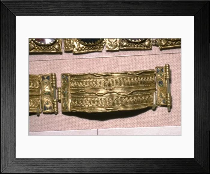 Framed Print : Detail of a Roman Gold Bracelet found at Newgrange, County Meath, 4th century Framed Print : Detail of a Roman Gold Bracelet found at Newgrange, County Meath, 4th century