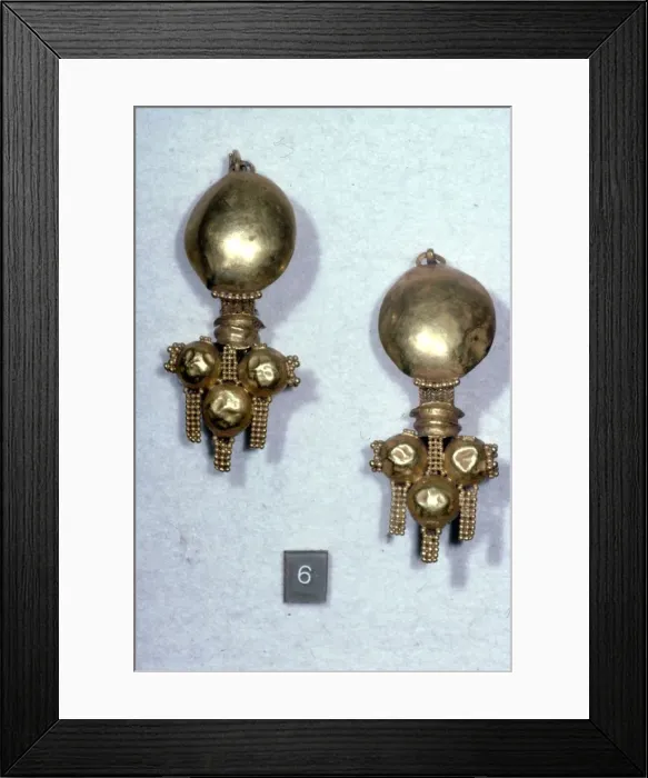 Framed Print : Roman Earrings from Samsun in Asia Minor, 3rd Century Framed Print : Roman Earrings from Samsun in Asia Minor, 3rd Century
