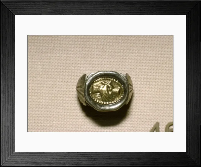 Framed Print : Silver Ring, Roman, 4th century Framed Print : Silver Ring, Roman, 4th century