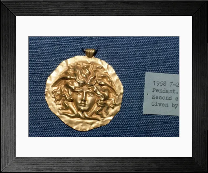 Framed Print : Roman Jewellery Gold Pendant, Head of Gorgon, 2nd century Framed Print : Roman Jewellery Gold Pendant, Head of Gorgon, 2nd century