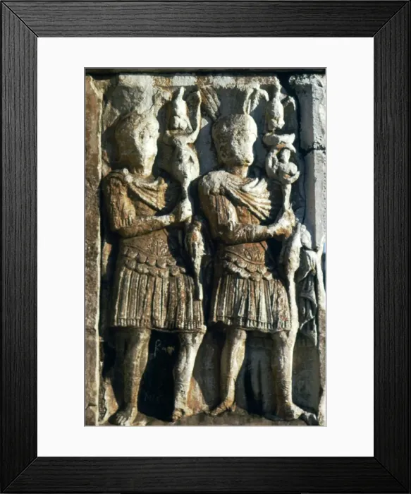 Framed Print : Standard Bearers, Arch of Constantine, relief detail, early 2nd century Framed Print : Standard Bearers, Arch of Constantine, relief detail, early 2nd century
