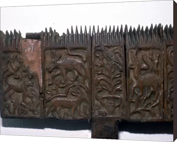 Coptic woodcarving with animals, 6th-7th century