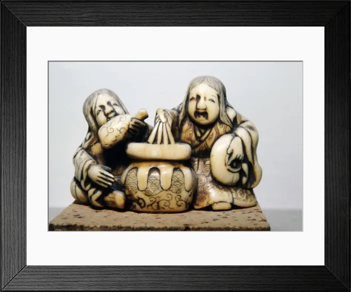 Framed Print : Japanese Netsuke of Two Shojo, Drunkards, Edo Period, 18th century. Artist: Gyoku-un Framed Print : Japanese Netsuke of Two Shojo, Drunkards, Edo Period, 18th century. Artist: Gyoku-un
