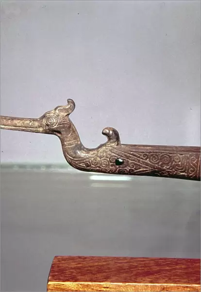 Chinese Bronze Finial in form of bird, Han Dynasty, 3rd century BC