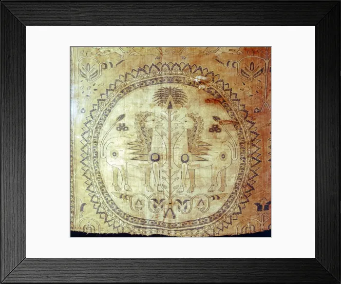 Framed Print : Silk cloth with lions and Palm Trees, Buk Kham region, central Asia, 8th-9th century Framed Print : Silk cloth with lions and Palm Trees, Buk Kham region, central Asia, 8th-9th century