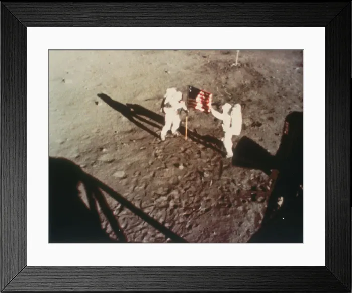 Framed Print : Armstrong and Aldrin unfurl the US flag on the moon, 1969 Framed Print : Armstrong and Aldrin unfurl the US flag on the moon, 1969