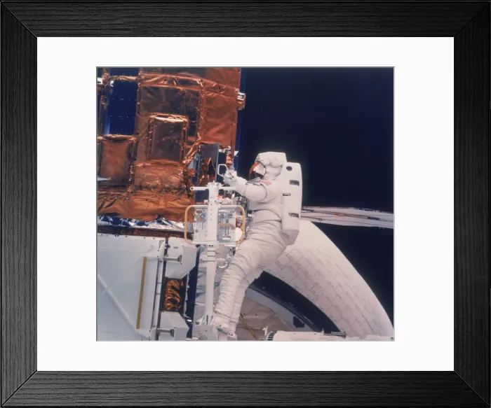 Framed Print : Astronaut on Shuttle mission 41-C, 1984 Framed Print : Astronaut on Shuttle mission 41-C, 1984