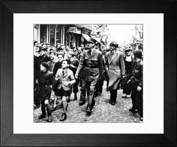 Framed Print : World War 2: Liberation of France, 1944 Framed Print : World War 2: Liberation of France, 1944