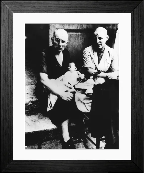 Framed Print : Two female French collaborators, Chartres, France, 1944 Framed Print : Two female French collaborators, Chartres, France, 1944