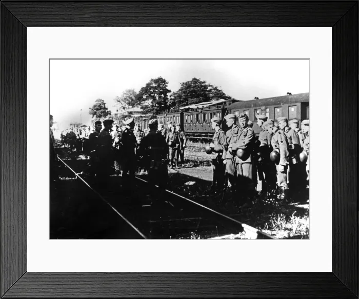 Framed Print : German soldiers awaiting transportation in a railway station in the Paris suburbs, August 1940 Framed Print : German soldiers awaiting transportation in a railway station in the Paris suburbs, August 1940