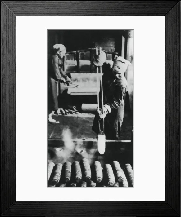 Framed Print : Women manufacturing shell casings in a Russian factory, World War II, 1943 Framed Print : Women manufacturing shell casings in a Russian factory, World War II, 1943