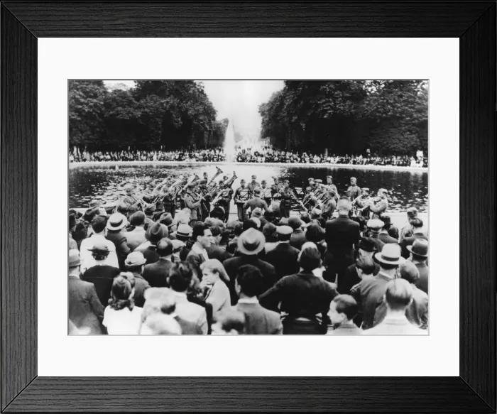 Framed Print : German military concert in the Garden of the Tuileries, Paris, 15 August 1940 Framed Print : German military concert in the Garden of the Tuileries, Paris, 15 August 1940