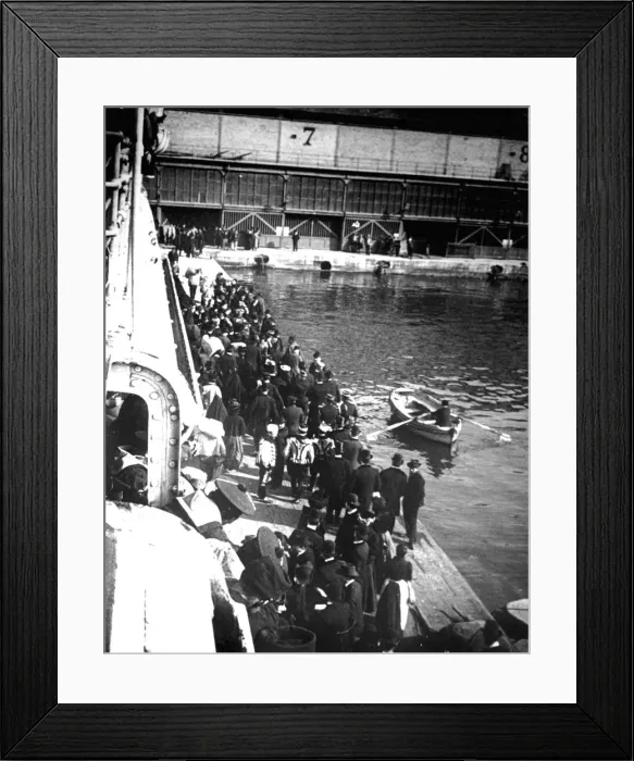 Framed Print : Visitors to Port Doumen, Saigon, Vietnam, 1900 Framed Print : Visitors to Port Doumen, Saigon, Vietnam, 1900